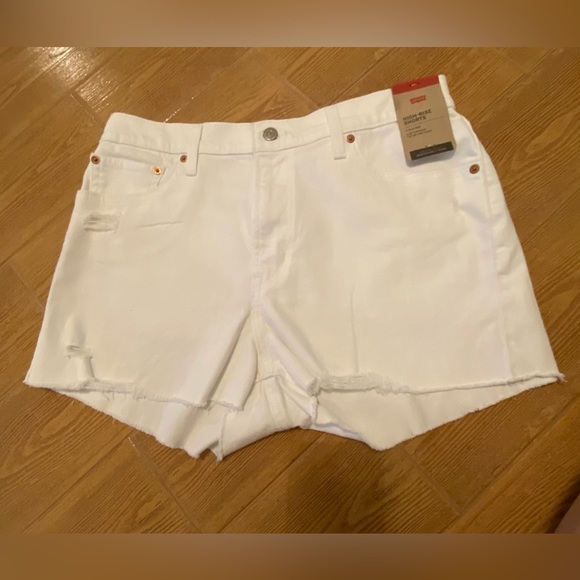 White high rise cut off shorts eras tour swift - Picture 6 of 6